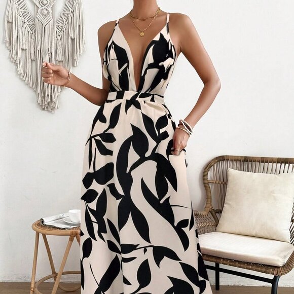 Multicolor Sexy Women's Spaghetti Strap Backless Allover Printed Beach Dress - Picture 3 of 5